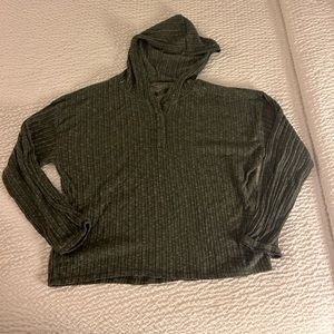 American Eagle long sleeve